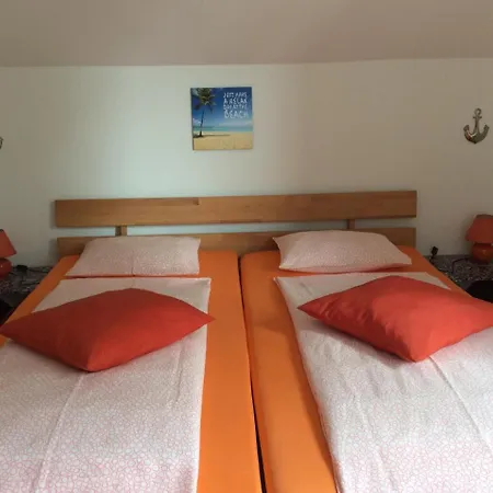 Haus Angelika - Woerthersee Appartamento *